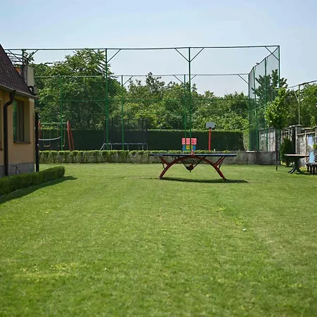 Къща за гости Erida - до русе Trastenik