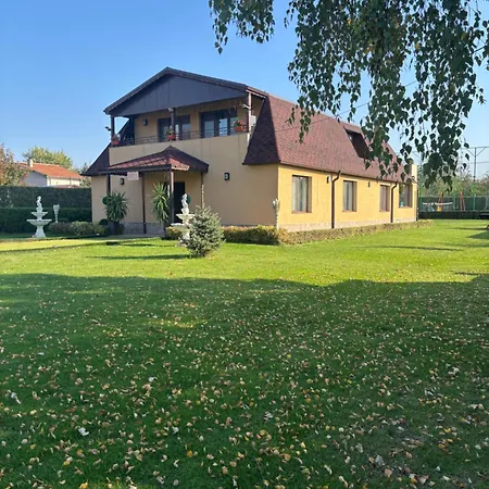 Erida - до русе Къща за гости 4*